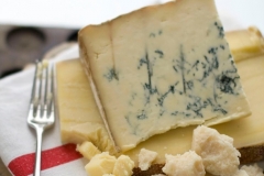 Лакомство из саркофага: учёные нашли самый древний в мире сыр